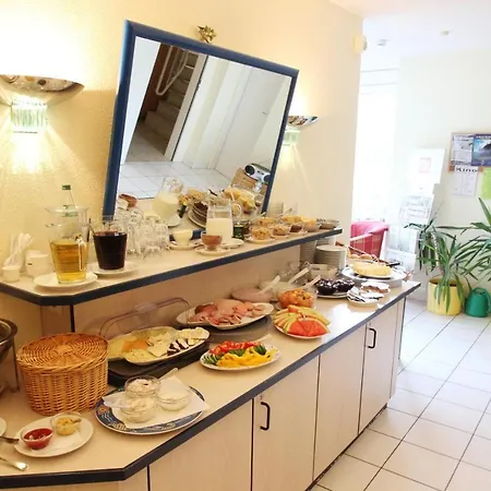 F-1010 Strandhaus Moenchgut Bed&Breakfast Dz 30 Strandnah, Inkl Fruehstueck